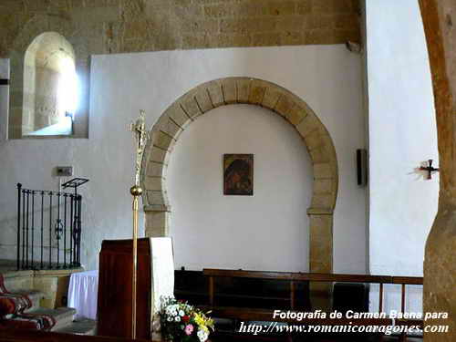 ARCO DE HERRADURA EN MURO SUR DEL PRESBITERIO